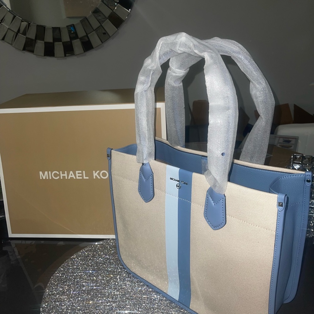 NWT Micheal kors  blue Heidi Large Stripe Canvas  laptop Tote Bag original  300 - Picture 11 of 16